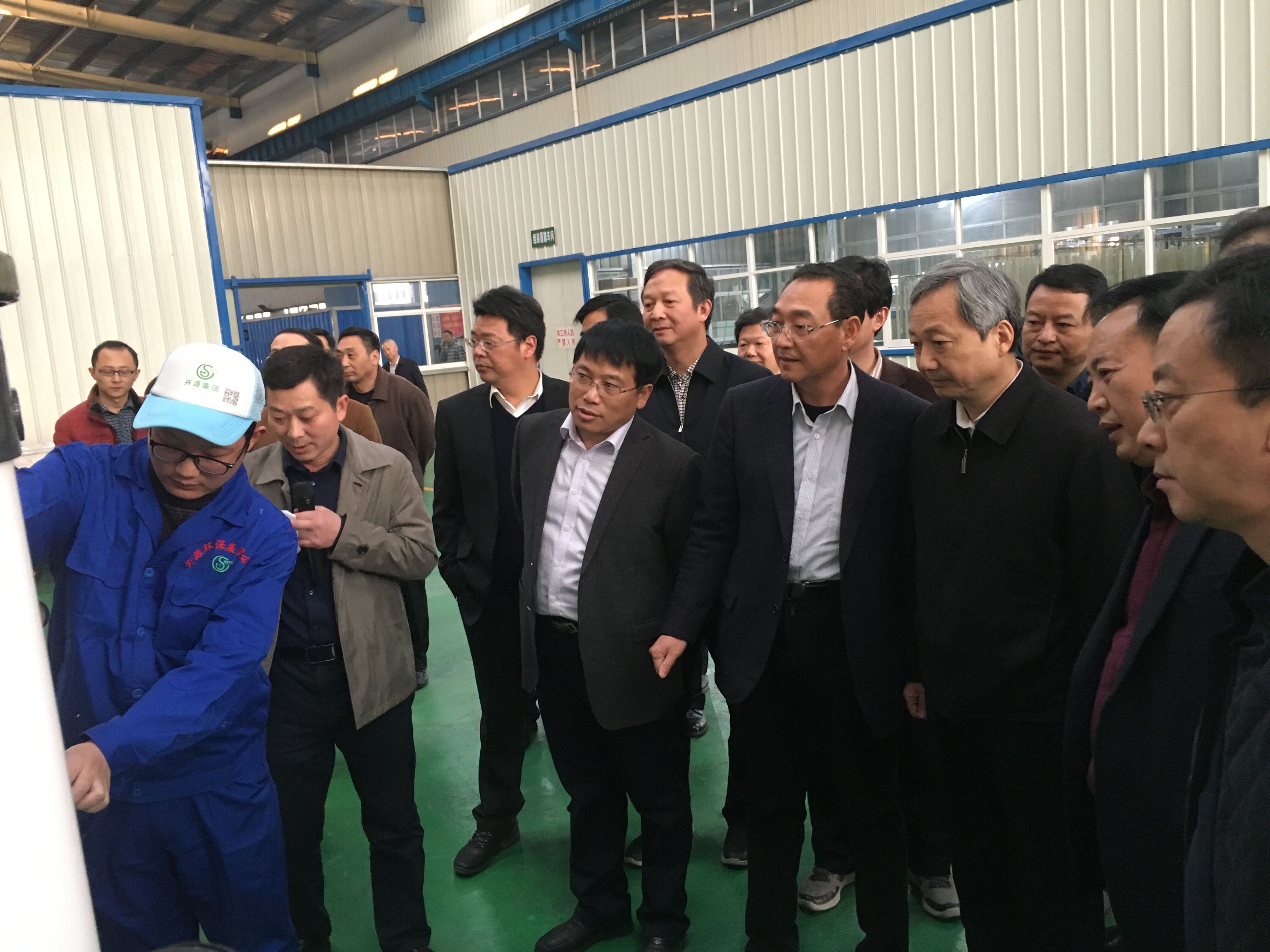 市长尚朝阳率队考察冰球突破豪华版网址环保